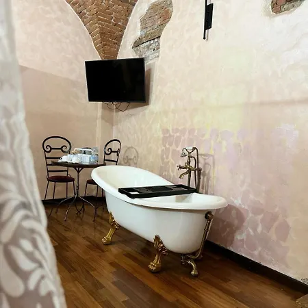 Luxury Corte Dei Nobili Bed & Breakfast Lucca
