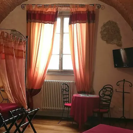 Luxury Corte Dei Nobili 2* Λούκα