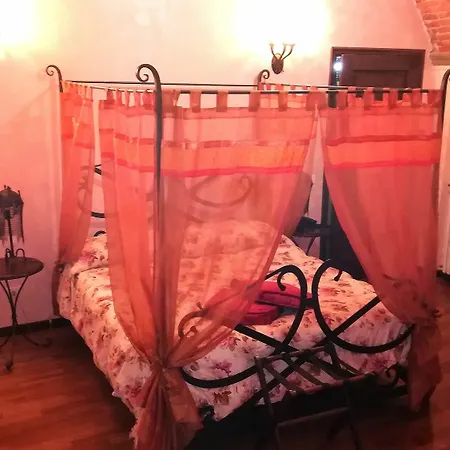 Bed and Breakfast Luxury Corte Dei Nobili Λούκα
